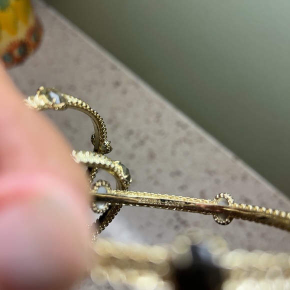 **SOLD** Kendra Scott Ashley hoop earrings & Jenna bracelets.  Never worn! - Picture 7 of 8